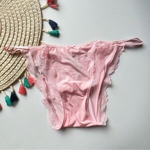 Victoria's Secret Dream Angels Lace Trim String Bikini Pink Blossom Medium NEW